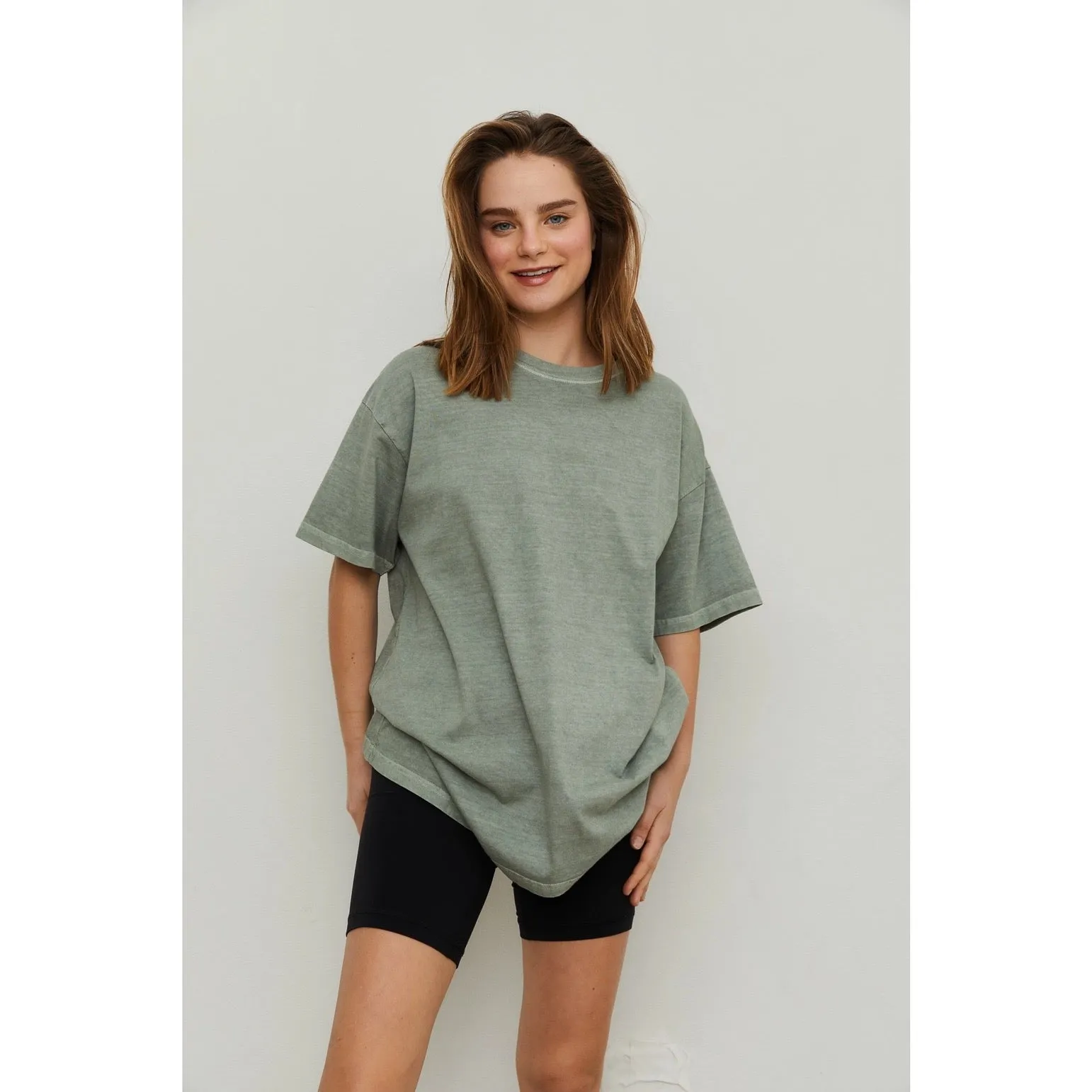 Basic Oversized Tee AAB095